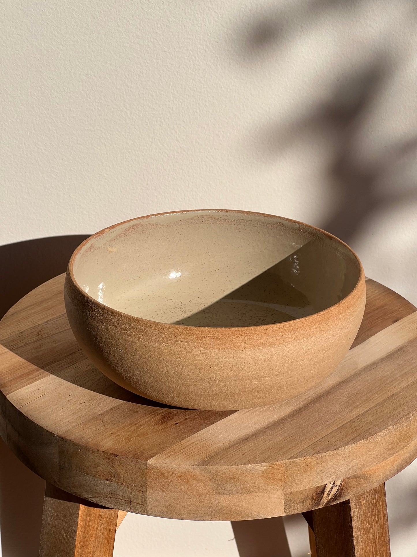 PLAY 001 white scatterplot bowl